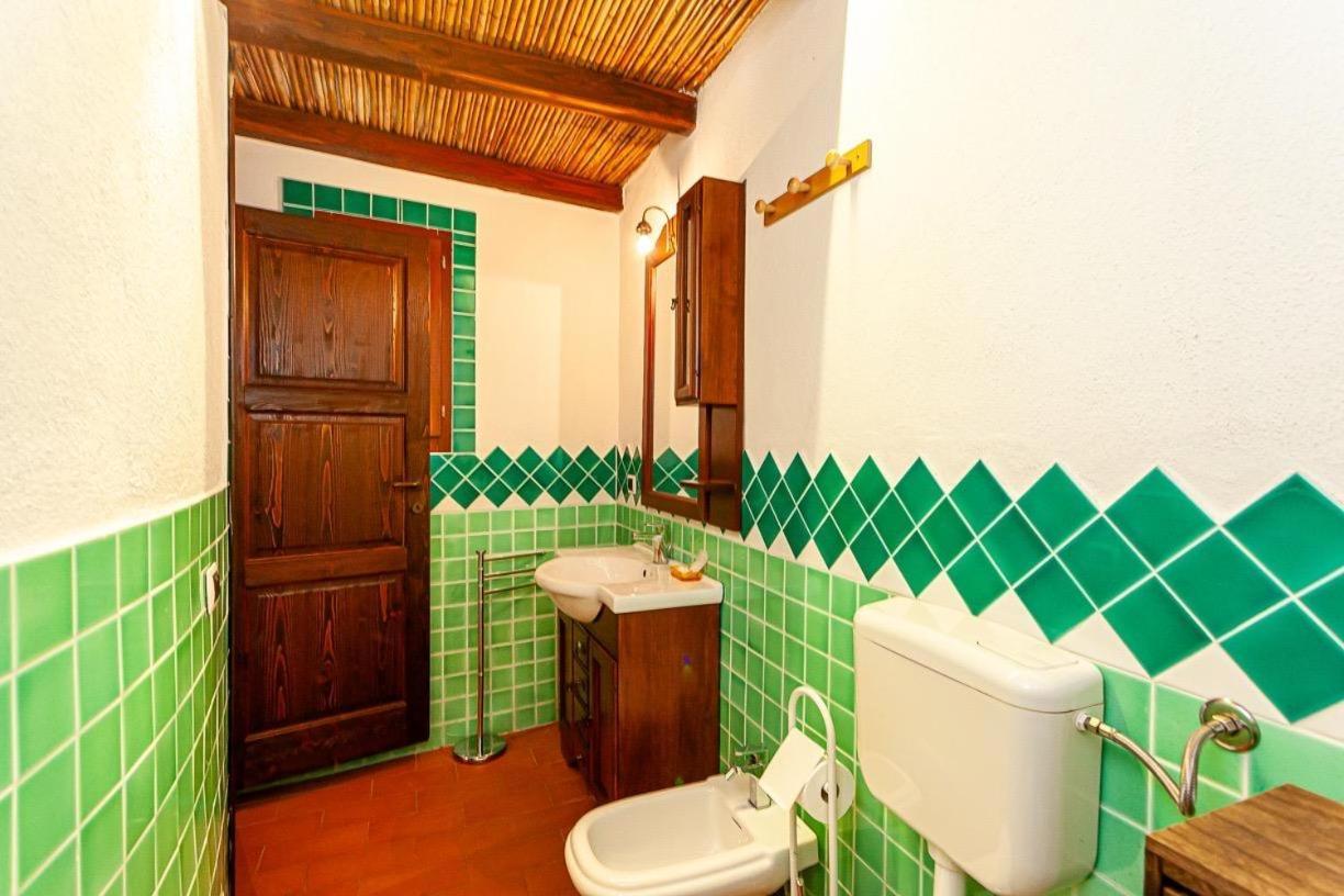 B&B Pettirosso Garden San Teodoro  Εξωτερικό φωτογραφία