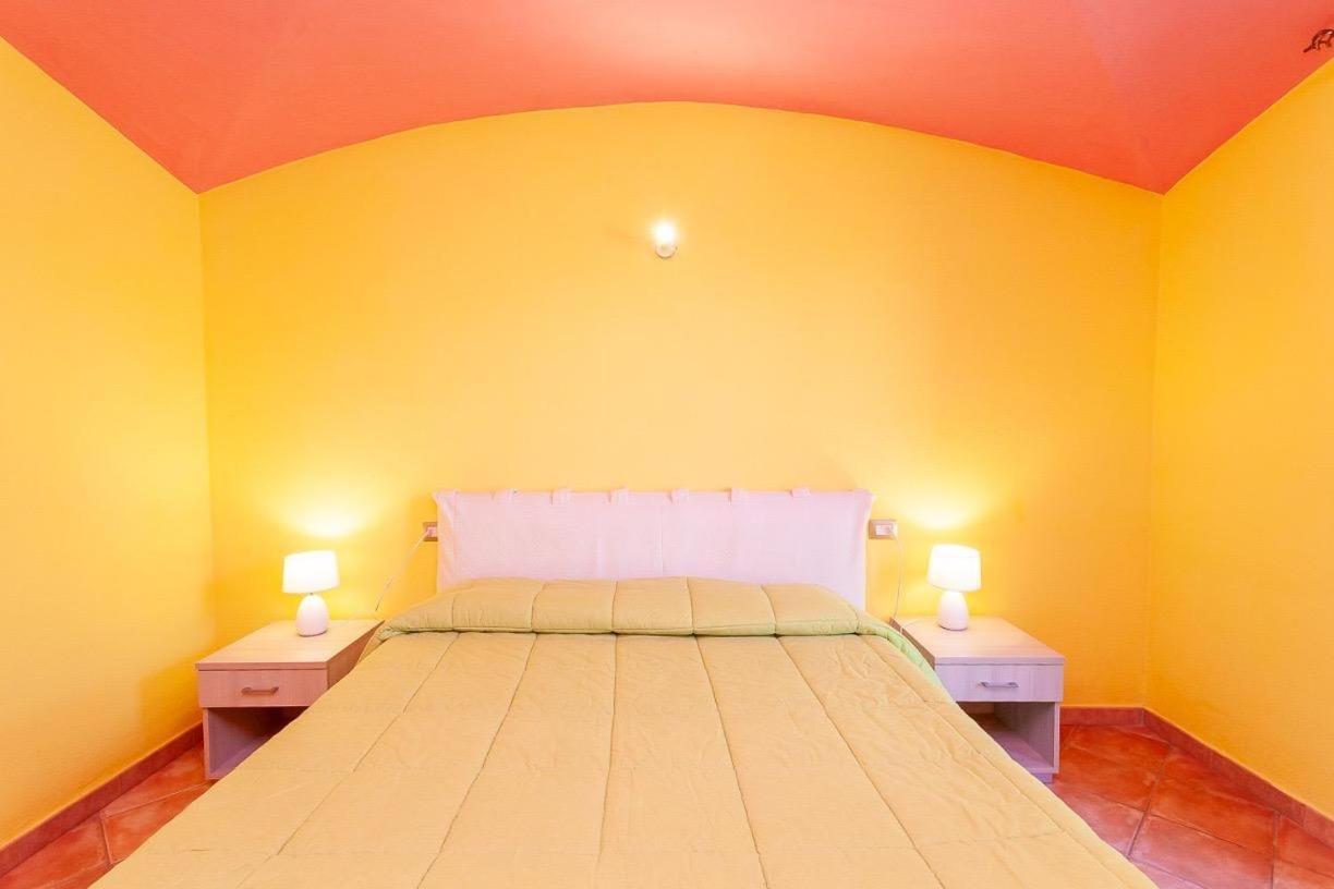 B&B Pettirosso Garden San Teodoro  Εξωτερικό φωτογραφία
