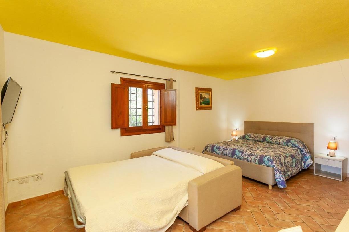 B&B Pettirosso Garden San Teodoro  Εξωτερικό φωτογραφία