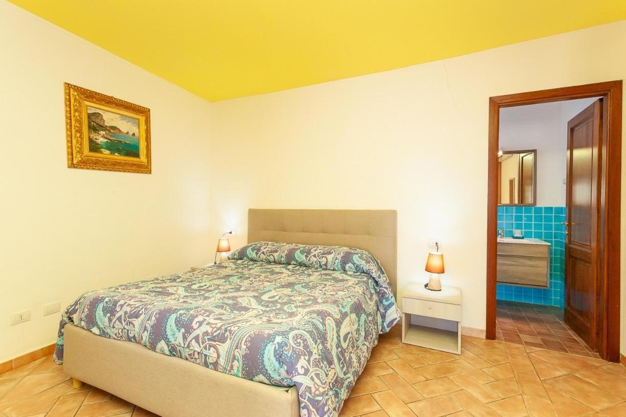 B&B Pettirosso Garden San Teodoro  Εξωτερικό φωτογραφία